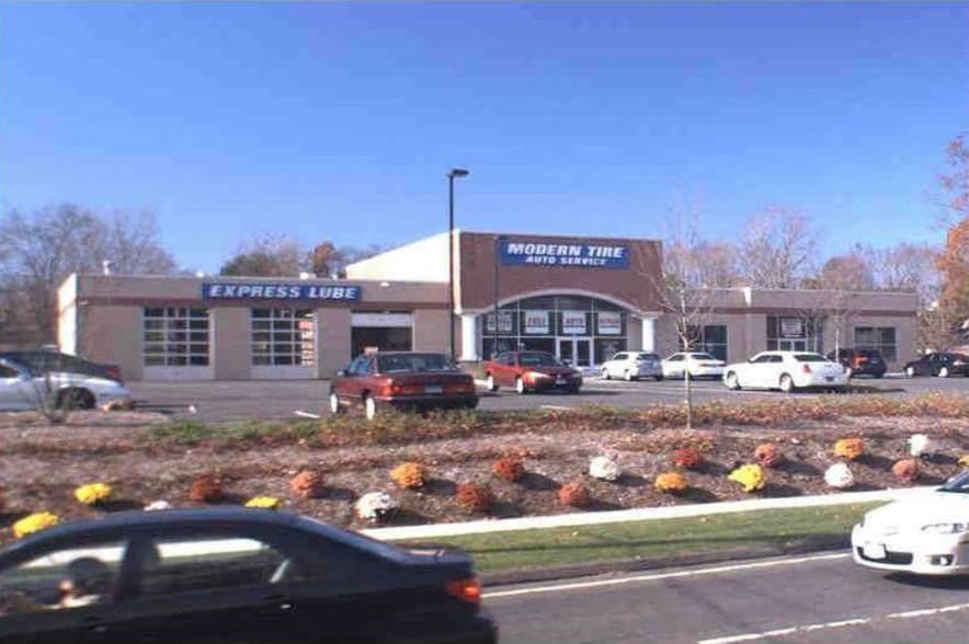 867 Cromwell Ave, Rocky Hill, CT for lease - Building Photo - Image 2 of 6