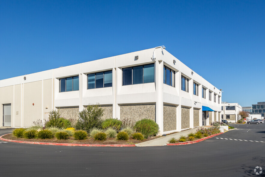 526-534 Eccles Ave, South San Francisco, CA for lease - Building Photo - Image 2 of 5