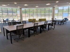 Wharfedale Rd, Wokingham à louer Photo intérieure- Image 2 de 5