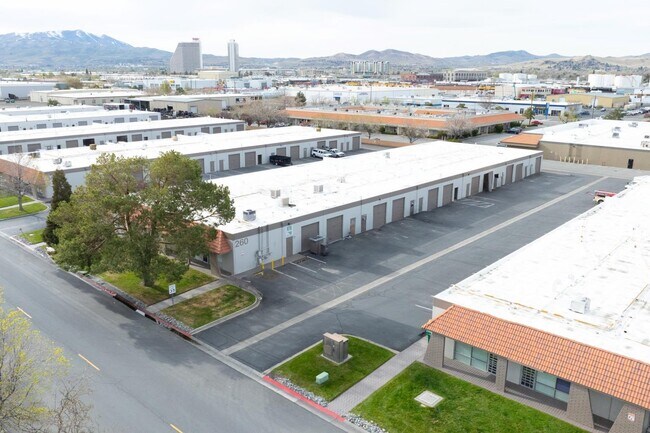 Plus de détails pour 240 Freeport Blvd, Sparks, NV - Bureau, Local d'activités à louer