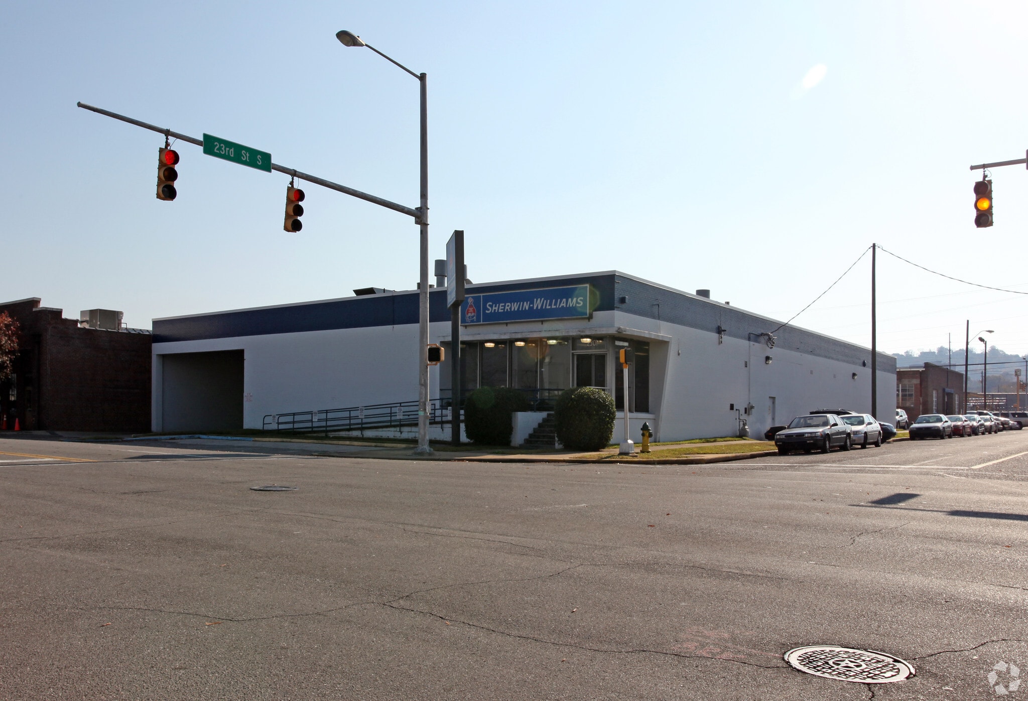 2301 5th Ave S, Birmingham, AL for lease Building Photo- Image 1 of 3