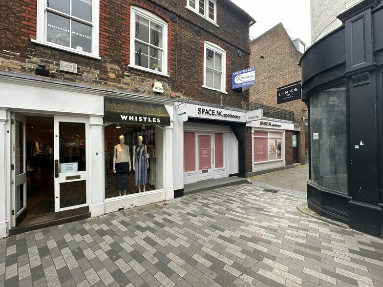 Commerce de détail dans Unit 2, 2 Church St, Kingston Upon Thames à louer - Photo du bâtiment - Image 3 de 6