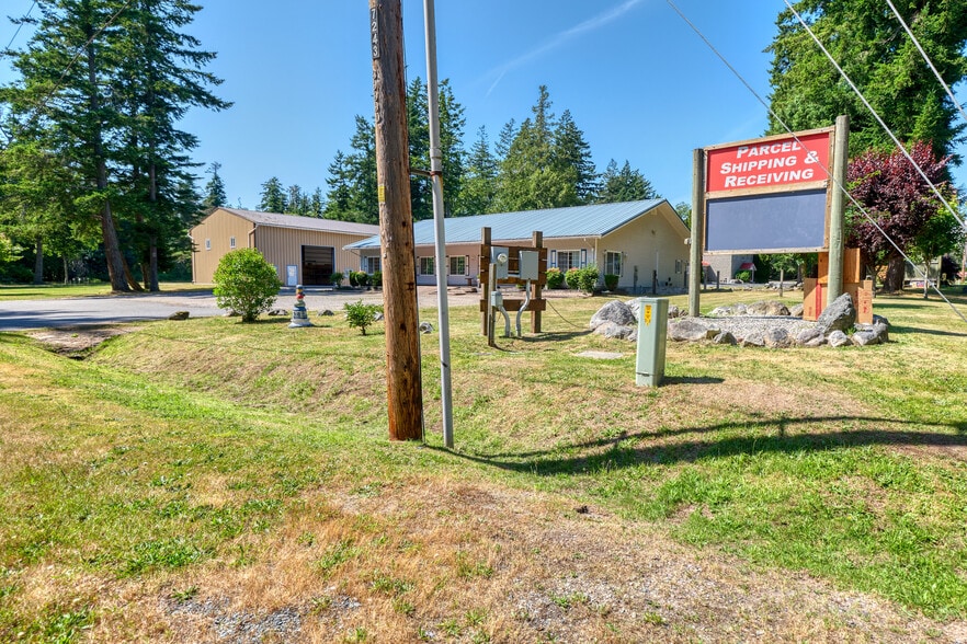 1591 McKenzie Way, Point Roberts, WA à vendre - Photo du bâtiment - Image 3 de 11