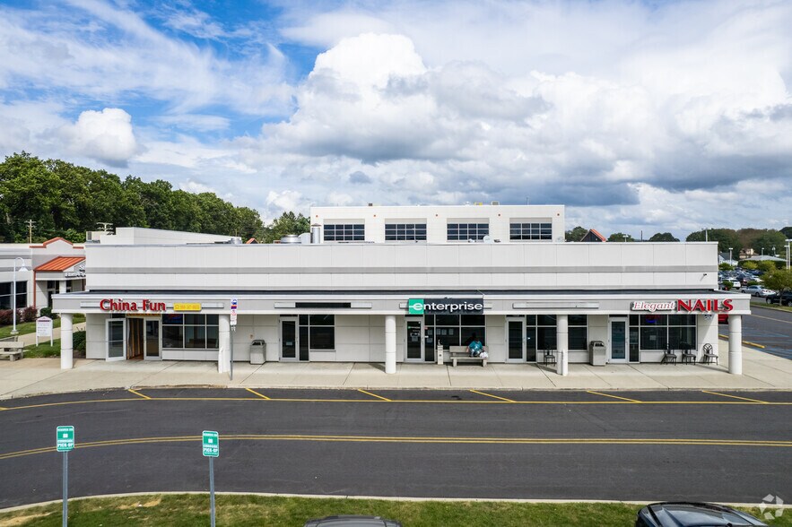 755 Memorial Pky, Phillipsburg, NJ for lease - Building Photo - Image 1 of 7