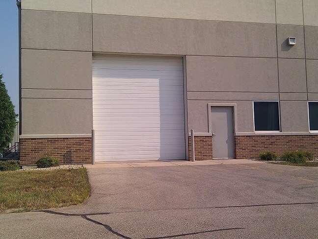 1914 Wright St, Madison, WI à louer - Photo du bâtiment - Image 3 de 9