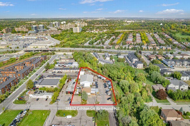 Plus de détails pour 28 Colston Crt, Richmond Hill, ON - Terrain à vendre