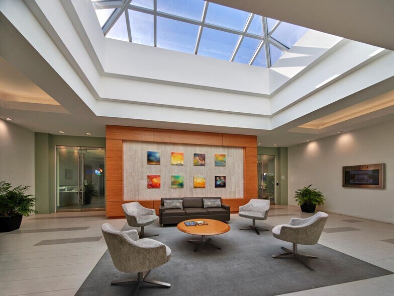 415 Eagleview Blvd, Exton, PA à louer - Photo intérieure - Image 2 de 10