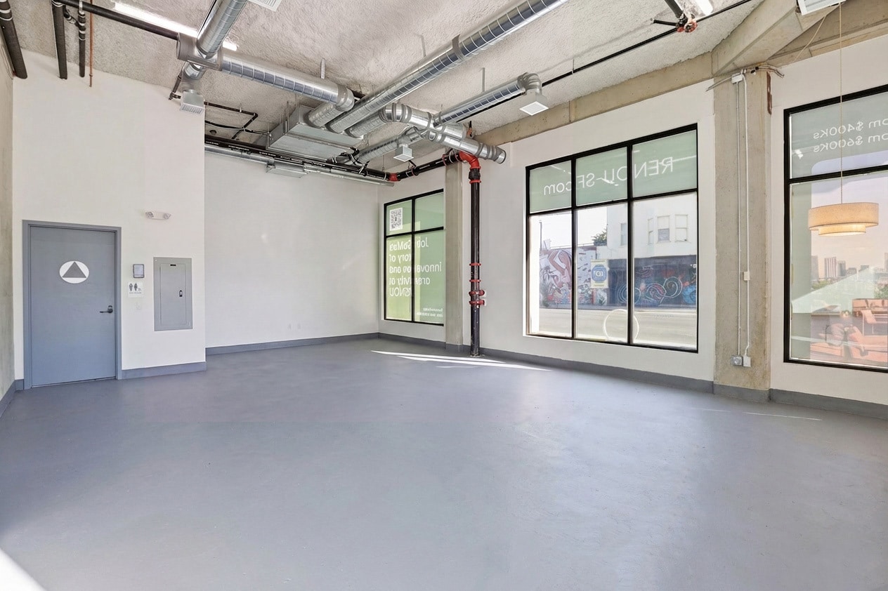 988 Harrison St, San Francisco, CA 94103 - Unit CU-1 - - Interior Photo - Image 2 of 9