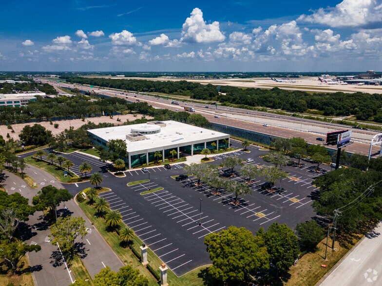 4805 Independence Pky, Tampa, FL à louer - Aérien - Image 1 de 1