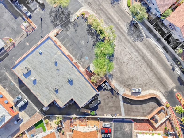 6494 Boulder Ranch Ave, Henderson, NV for lease - Building Photo - Image 3 of 7