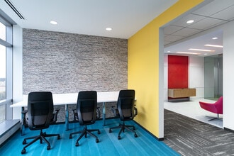 6350 Walker Ln, Alexandria, VA for lease Interior Photo- Image 2 of 4