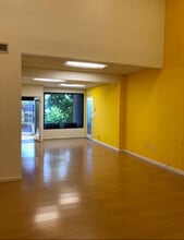 4515 Van Nuys Blvd, Sherman Oaks, CA for lease Interior Photo- Image 2 of 10
