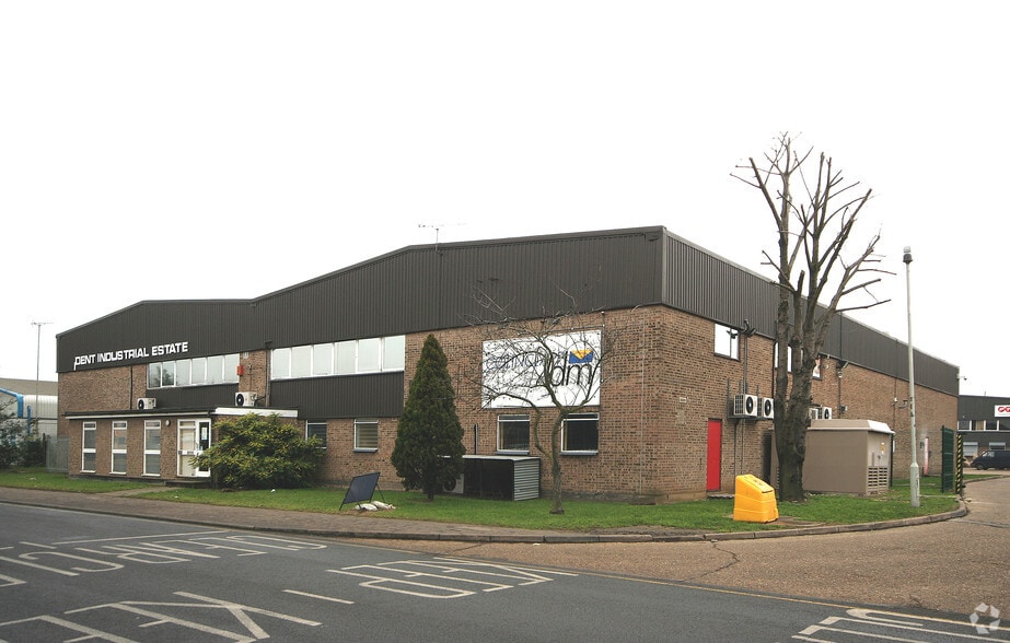 Pindar Rd, Hoddesdon à louer - Photo du bâtiment - Image 3 de 4