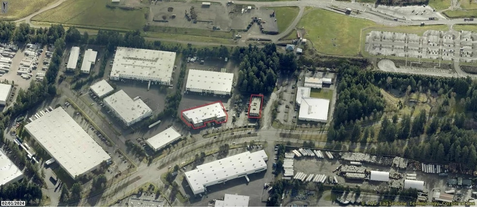 Commerce Business Center Buildings A & C portfolio of 2 properties for sale on LoopNet.ca - Building Photo - Image 1 of 3