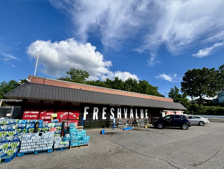 601 Main St, Oxford, AL for sale - Building Photo - Image 1 of 7