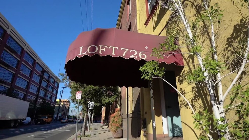 720-726 Santa Fe Ave, Los Angeles, CA à louer - Vidéo sur l’inscription commerciale - Image 2 de 5