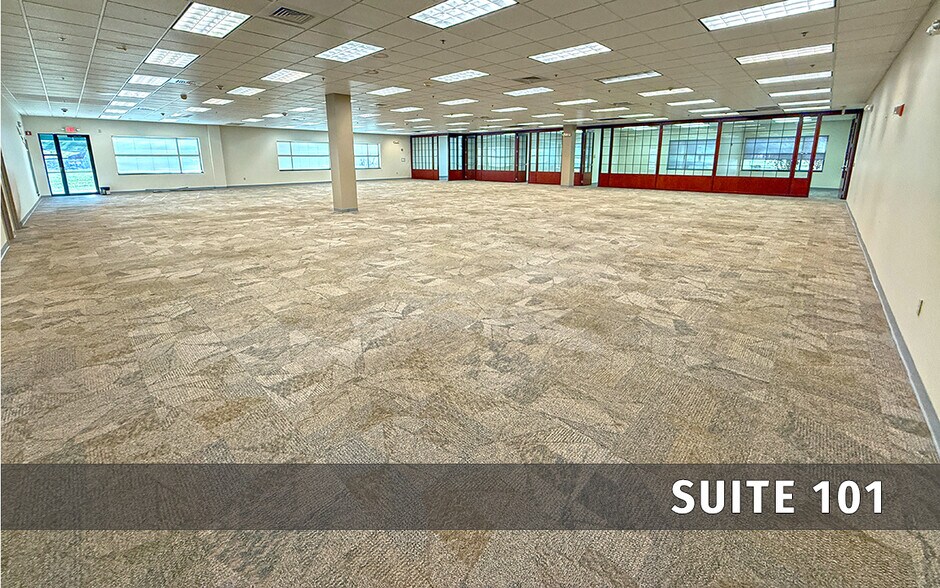 5095 Ritter Rd, Mechanicsburg, PA à louer - Photo du bâtiment - Image 2 de 17