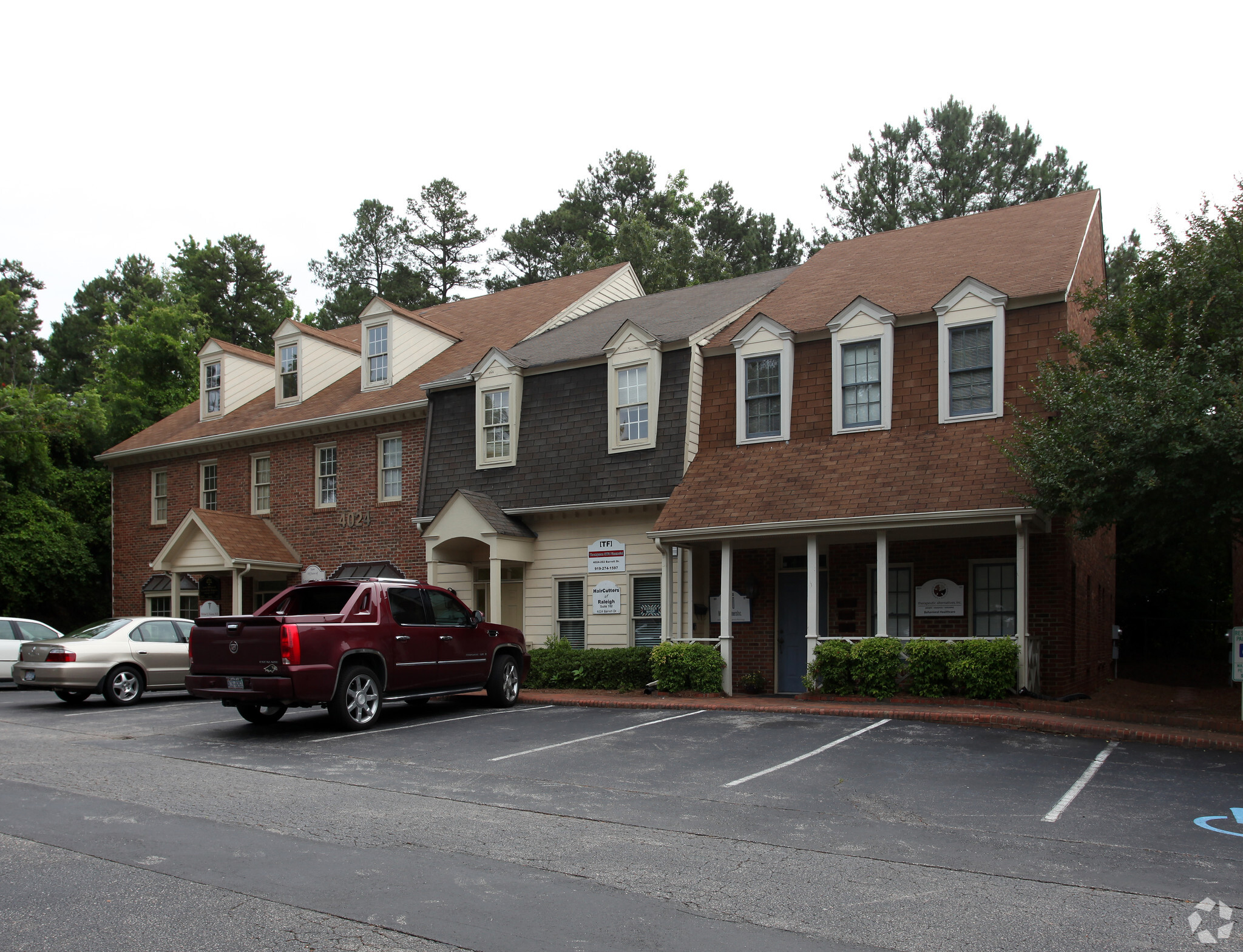 4024 Barrett Dr, Raleigh, NC à vendre Photo principale- Image 1 de 1