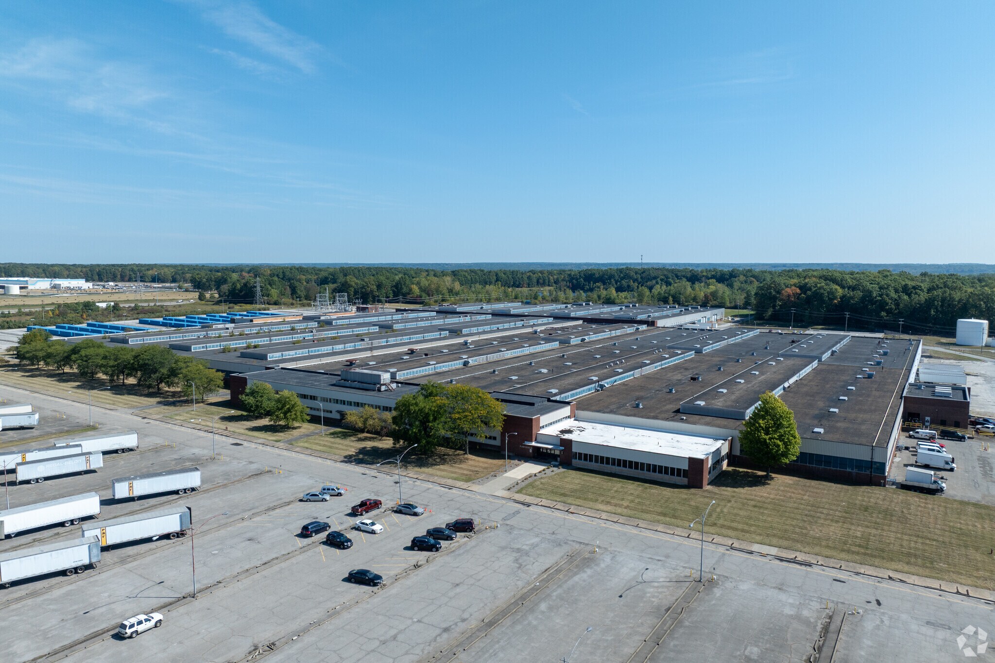 3566 Larchmont Ave NE, Warren, OH for lease Primary Photo- Image 1 of 5