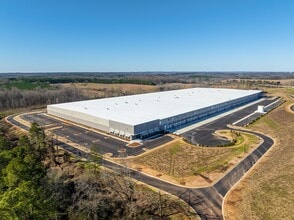 159 Commerce Logistics Dr, Commerce, GA for lease Building Photo- Image 1 of 5