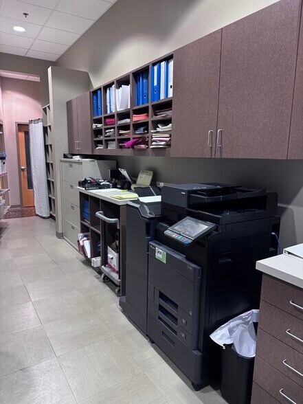 1646 Westgate Cir, Brentwood, TN à vendre - Photo intérieure - Image 3 de 12