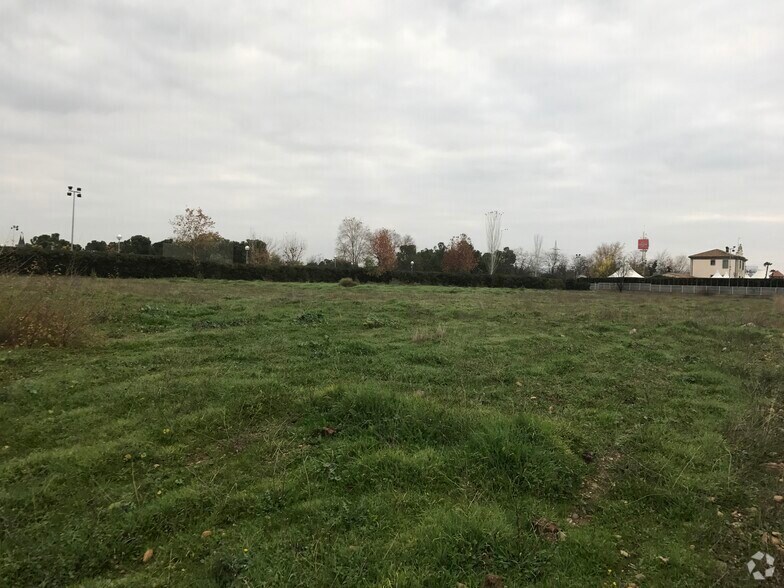 Calle Honduras, 28 P, Alcalá de Henares, Madrid for lease - Building Photo - Image 3 of 3