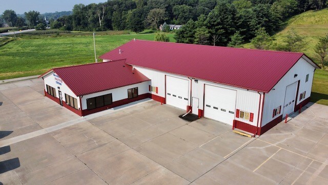 2330 Railroad Hwy, Council Bluffs, IA à vendre - Photo du bâtiment - Image 1 de 1