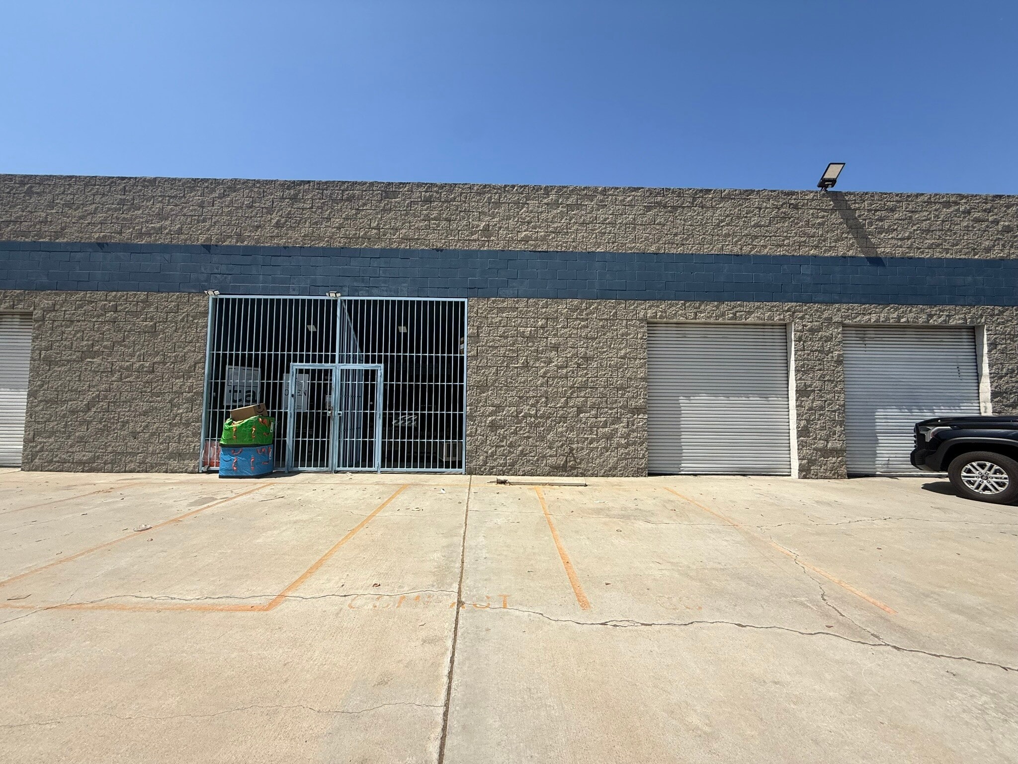 1320 W El Segundo Blvd, Gardena, CA à louer Photo du bâtiment- Image 1 de 5
