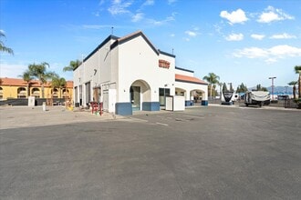 1313 Rv Center Dr, Colton, CA for lease Interior Photo- Image 2 of 14