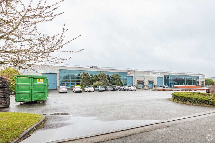 13 Avenue De L'Europe, Roncq for lease - Primary Photo - Image 1 of 2