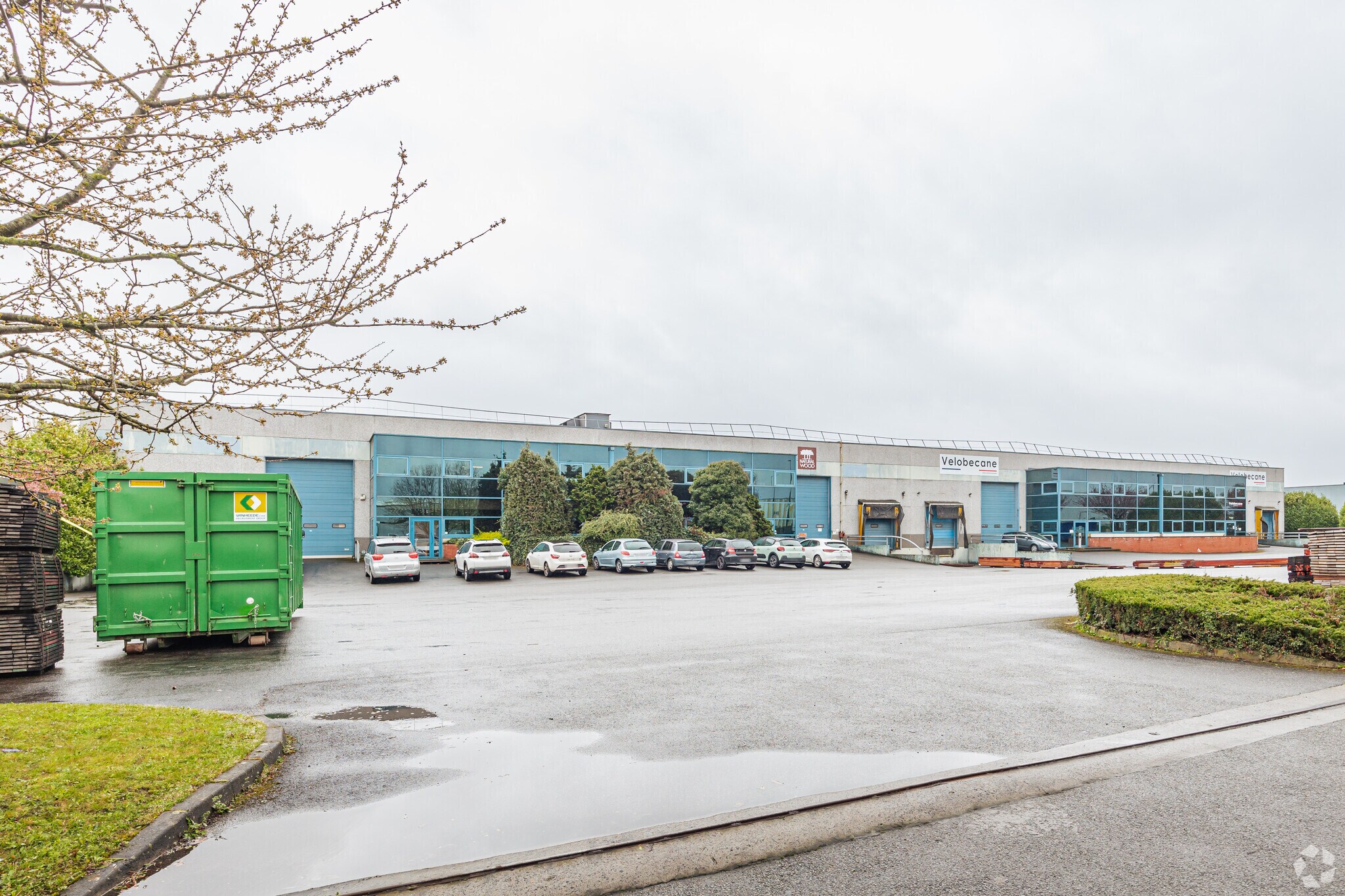 13 Avenue De L'Europe, Roncq for lease Primary Photo- Image 1 of 3