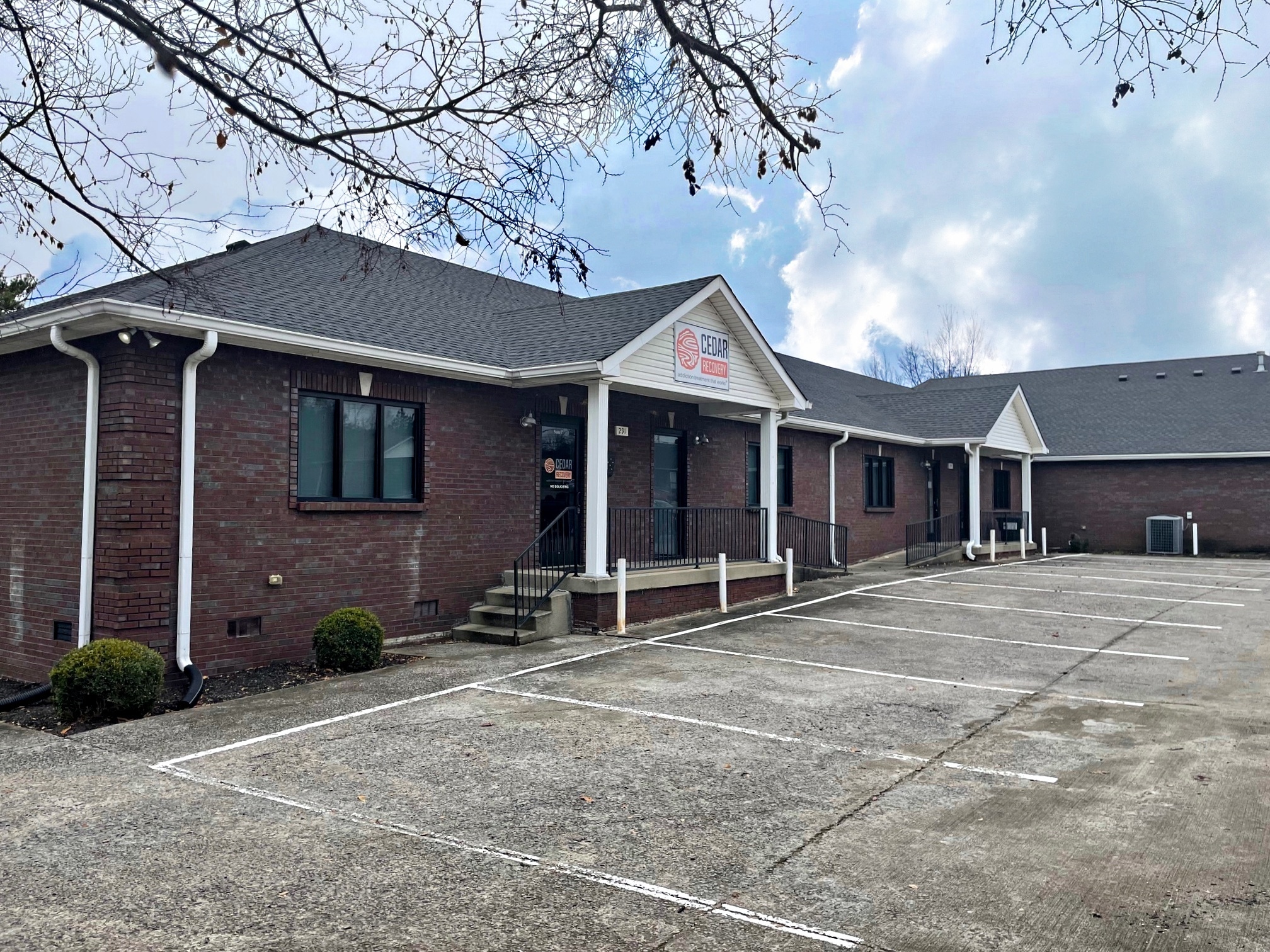291 Clear Sky Ct, Clarksville, TN for lease Building Photo- Image 1 of 6