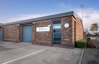 400 Montrose Ave, Slough à louer Photo du bâtiment- Image 1 de 2