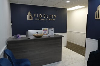 8301 Florence Ave, Downey, CA à louer Photo intérieure- Image 2 de 7