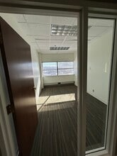 N14W23777 Stone Ridge Dr, Waukesha, WI for lease Interior Photo- Image 2 of 4