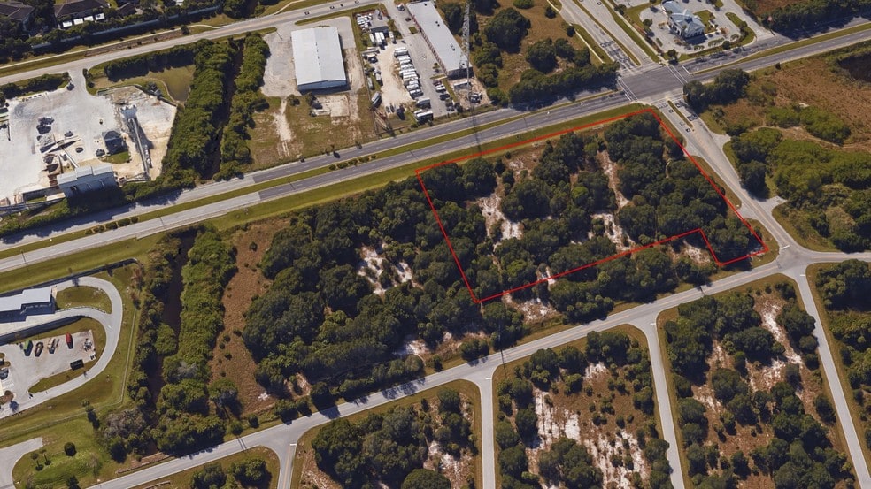Veterans Blvd 8 Acres portfolio of 2 properties for sale on LoopNet.ca - Primary Photo - Image 1 of 2