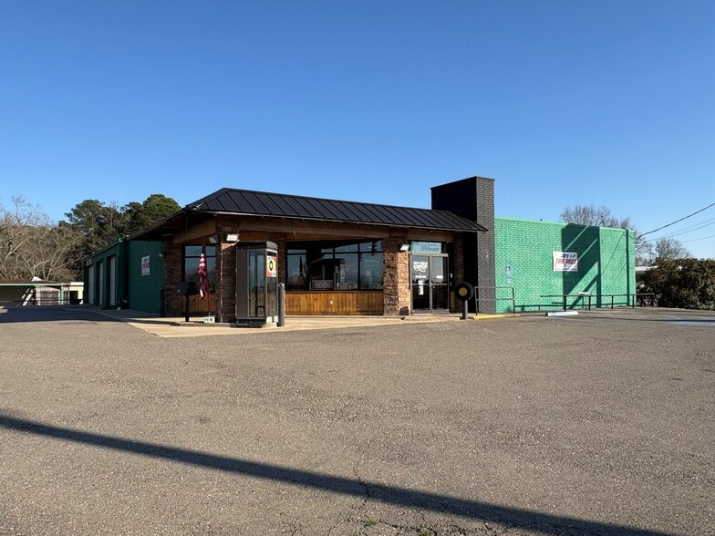 2120 Farmerville Hwy, Ruston, LA à vendre - Photo du bâtiment - Image 1 de 5
