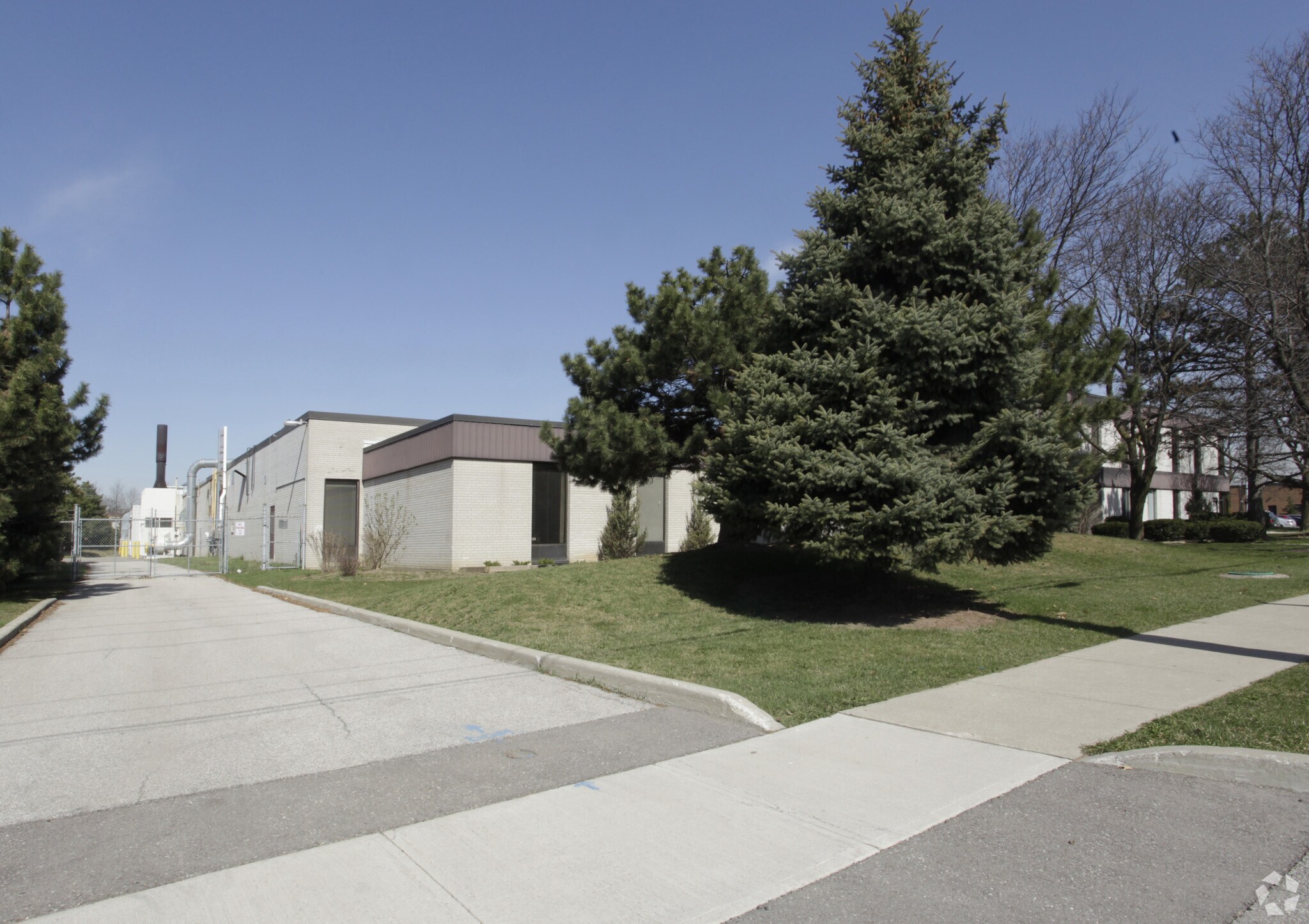 114 East Dr, Brampton, ON à vendre Photo principale- Image 1 de 1