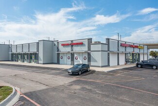 Plus de détails pour 2820 Walnut Hill Ln, Dallas, TX - Commerce de détail à louer