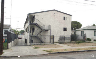 Plus de détails pour 3120 W 71st St, Los Angeles, CA - Multi-résidentiel à vendre