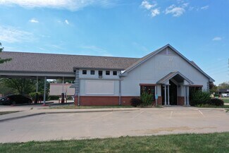 Plus de détails pour 2221 W 31st St, Lawrence, KS - Commerce de détail à louer