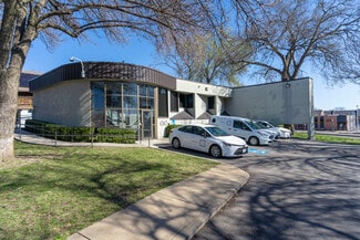 Plus de détails pour 4240 SW Southwest Tfwy, Kansas City, MO - Bureau à louer