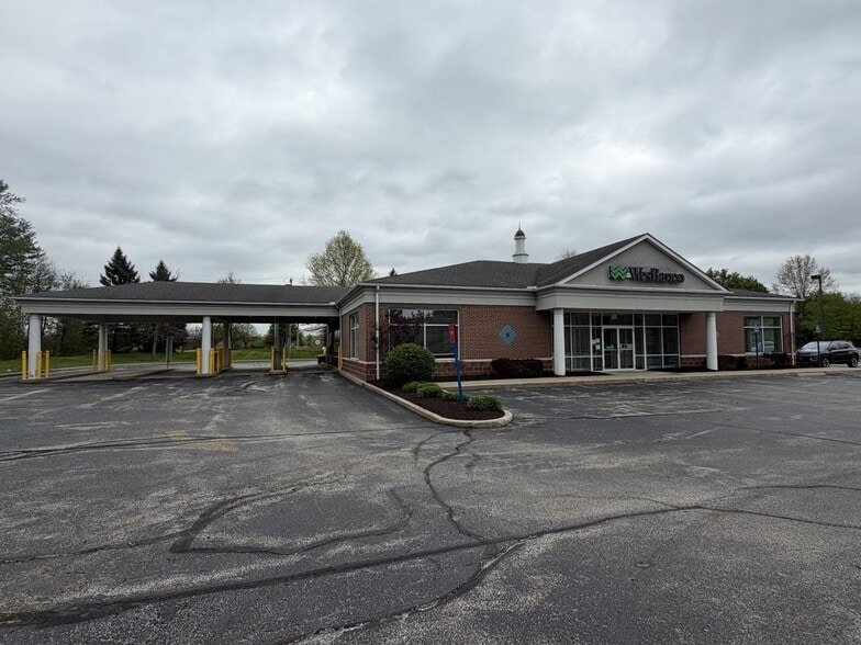 7075 Aurora Rd, Aurora, OH for sale - Building Photo - Image 3 of 13