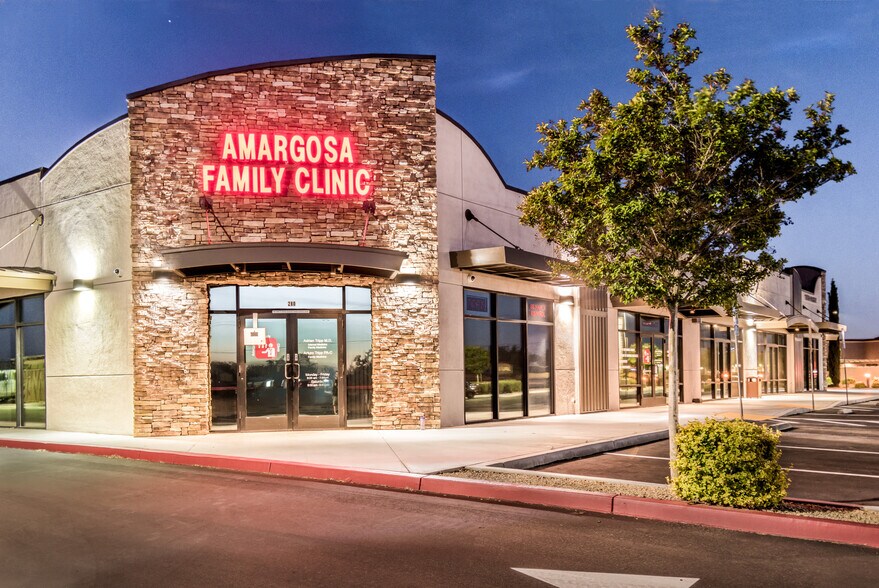 15095 Amargosa Rd, Victorville, CA à vendre - Photo du bâtiment - Image 2 de 2