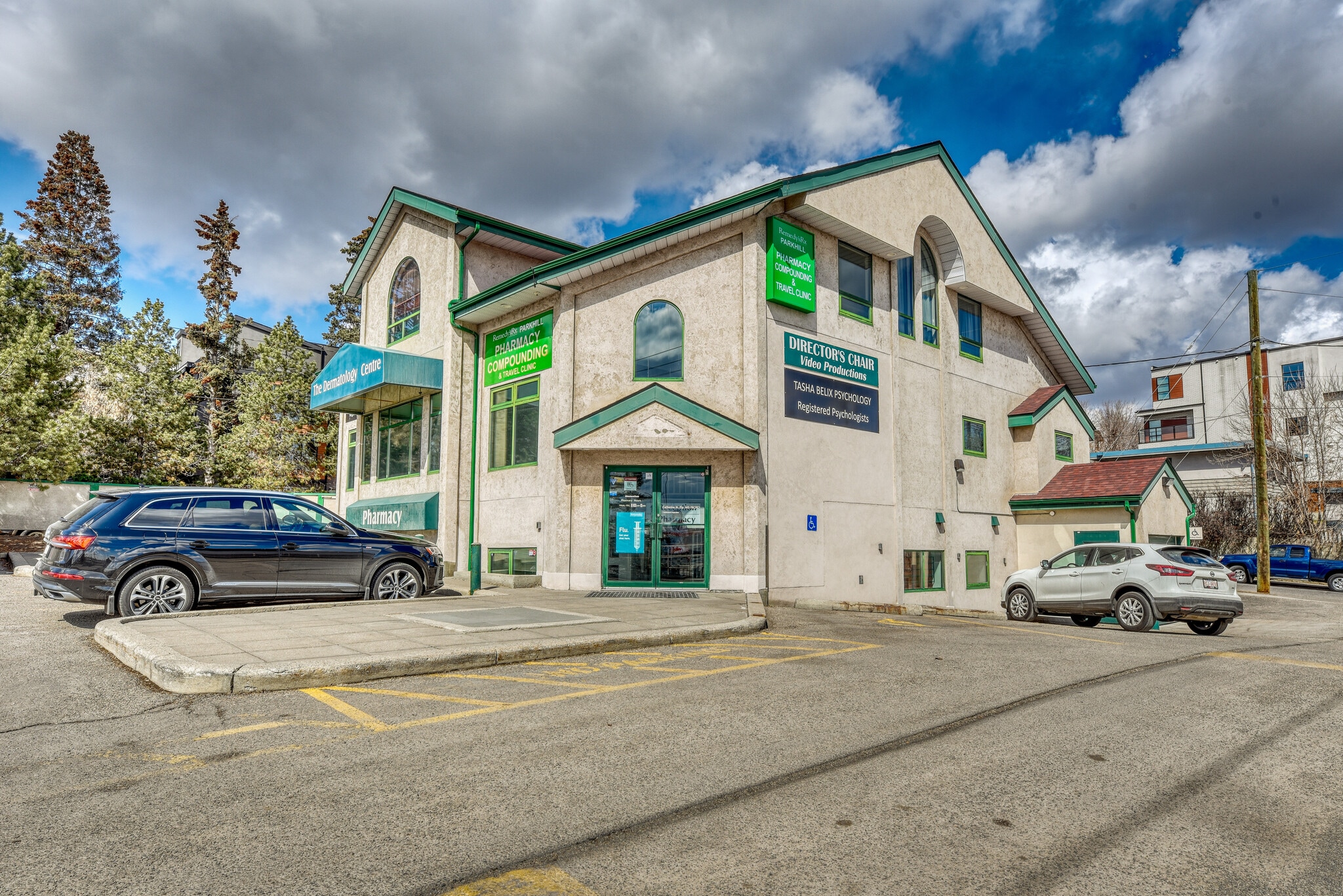 124 42nd Ave SW, Calgary, AB for lease Interior Photo- Image 1 of 4