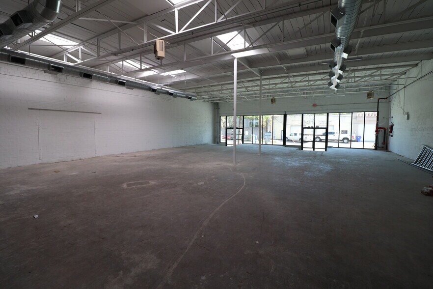 3009-3011 Canton St, Dallas, TX à louer - Photo intérieure - Image 3 de 5