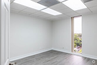 3500 N State Road 7, Lauderdale Lakes, FL for lease Interior Photo- Image 2 of 3