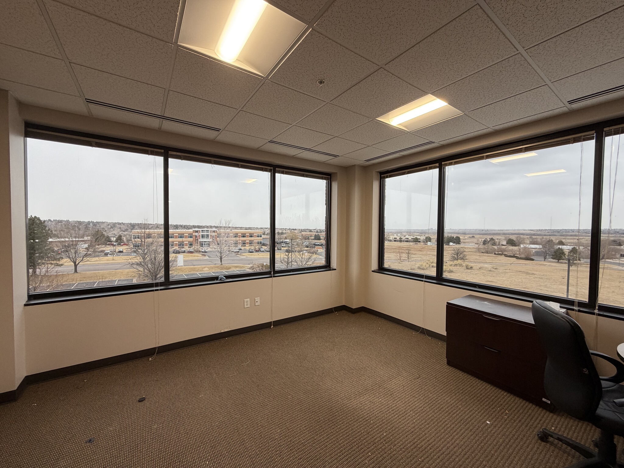 6377 S Revere Pky, Centennial, CO for lease Interior Photo- Image 1 of 3