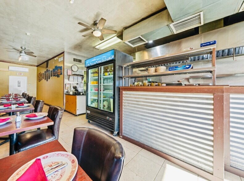 9703 State Highway 281, Kelseyville, CA à vendre - Photo du bâtiment - Image 2 de 14