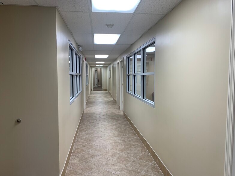 43 South Ave, Fanwood, NJ à vendre - Photo intérieure - Image 2 de 25